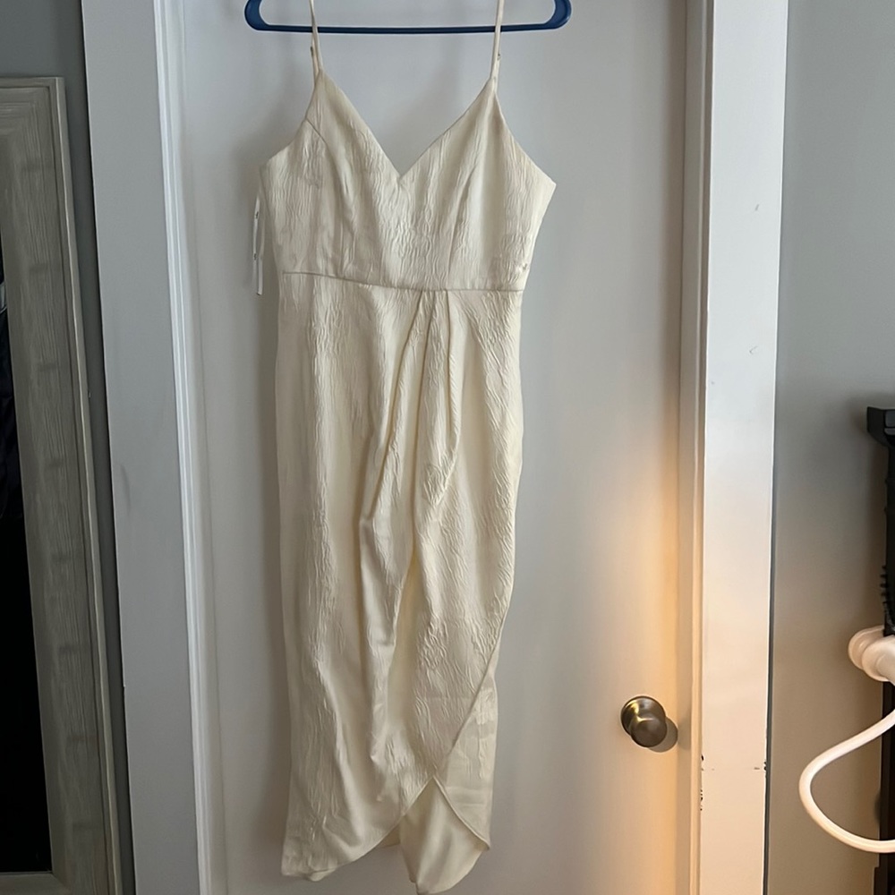 Lulus xs off white dress